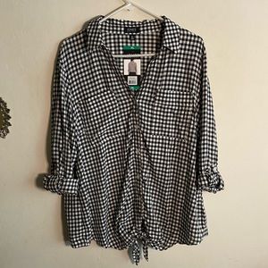 Jones New York Women Button Up shirt